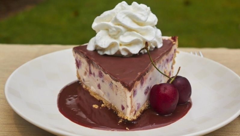 Вишневый заварной крем: яркий десерт для любого повода