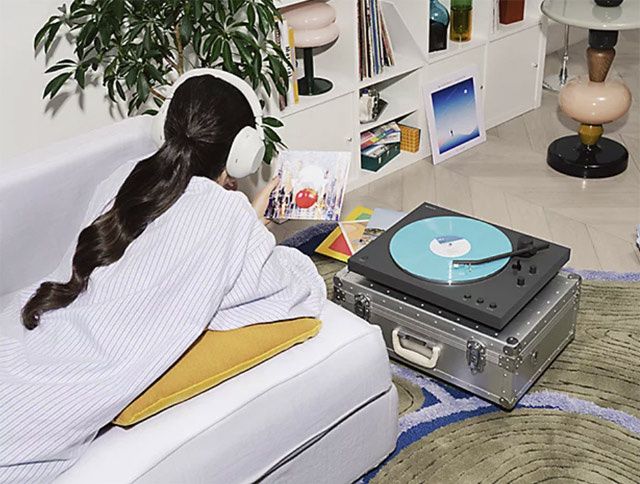 Sony представила новые Bluetooth-проигрыватели винила