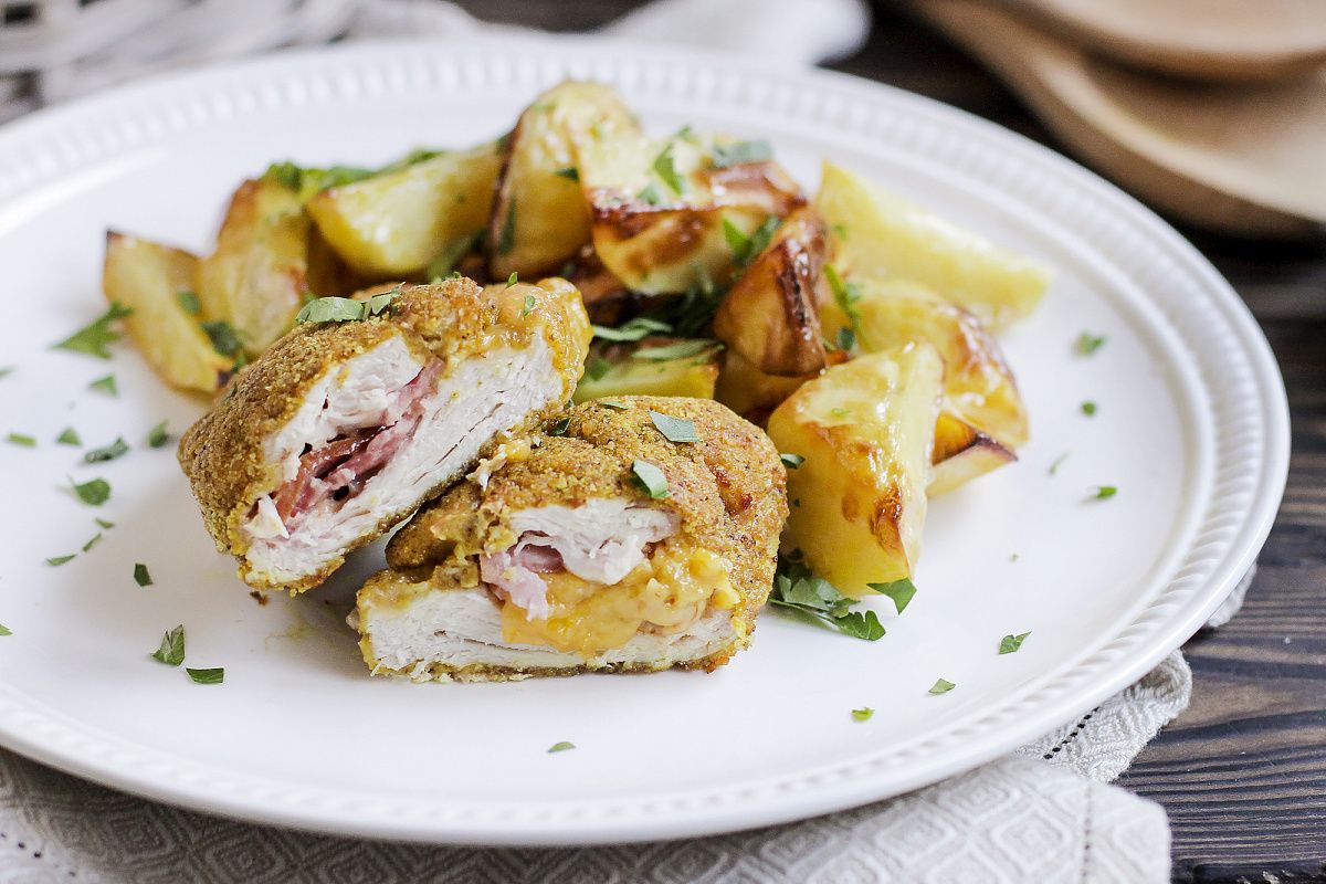 Как приготовить кордон блю с ветчиной и сыром Чеддер за 30 минут