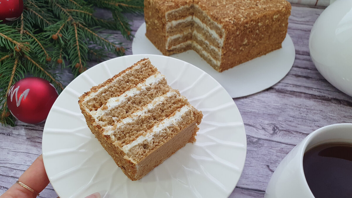 Приготовьте полезный торт Медовик без раскатки коржей