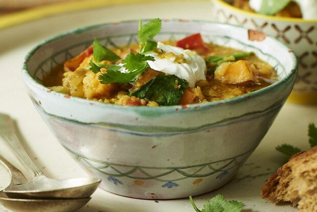 Невероятный чечевичный суп со шпинатом по рецепту Джейми Оливера