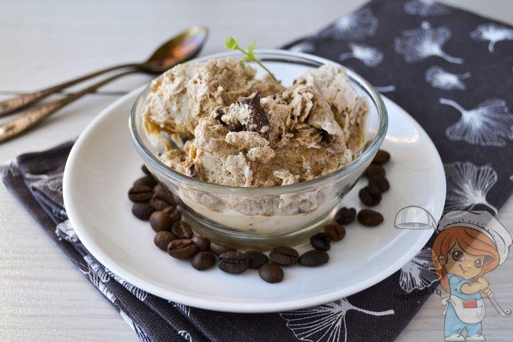 Домашние десерты для диабетиков: два рецепта мороженого без сахара