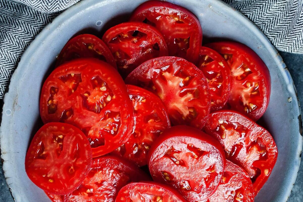 Как выбрать вкусные помидоры зимой: несколько простых секретов