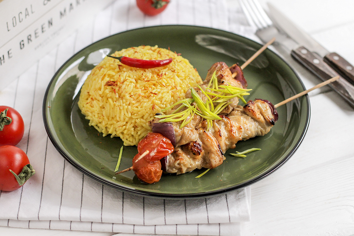 Вкусные Сатай: тайские шашлычки из индейки с ароматным рисом