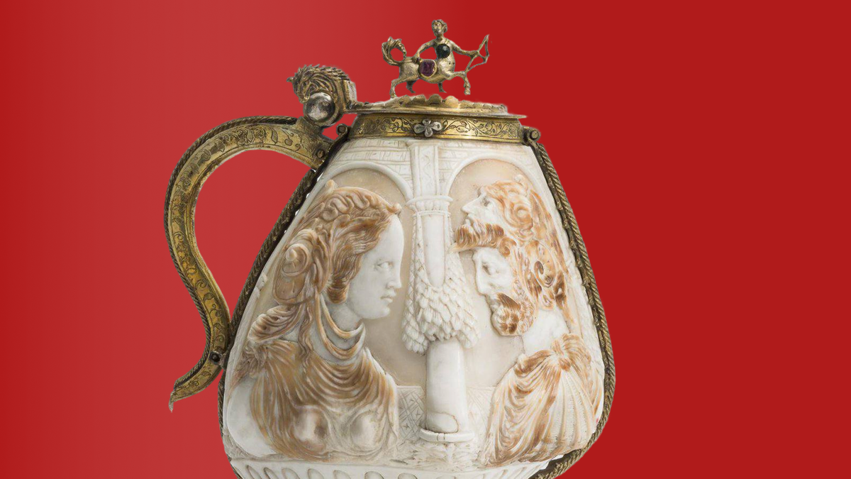 Необычный кубок XVI века: красота античного искусства