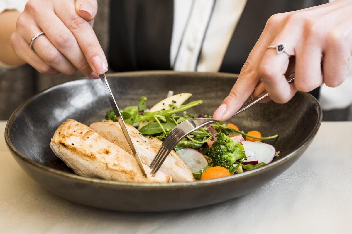 Легкие ужины для похудения: пять аппетитных рецептов до 400 ккал