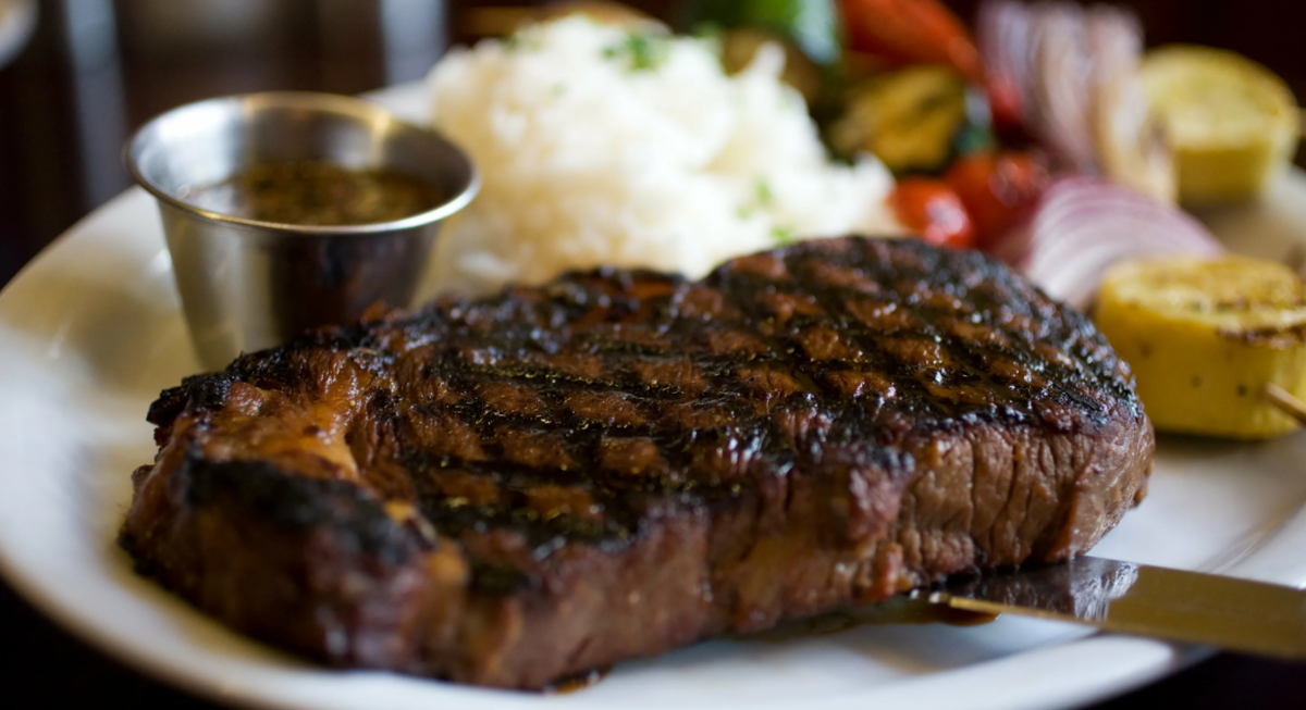 Как приготовить идеальный бифштекс: два уникальных рецепта