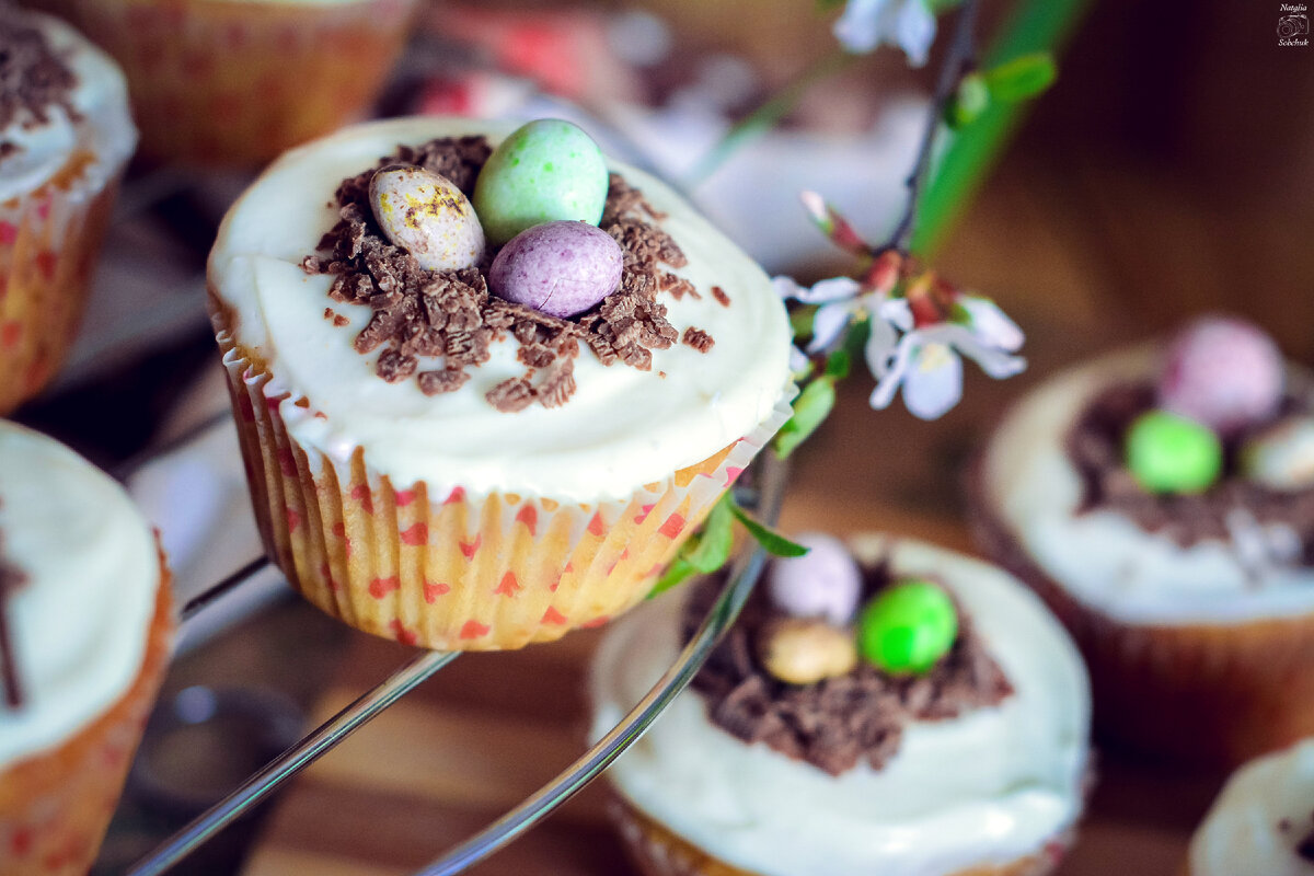 Вкусные пасхальные йогуртовые маффины «Гнёзда» для праздничного стола
