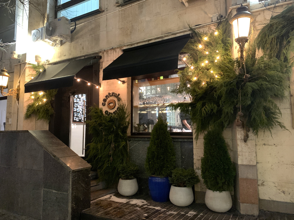 Ценители высокой кухни: почему стоит посетить Centrale Bistro Евгения Викентьева