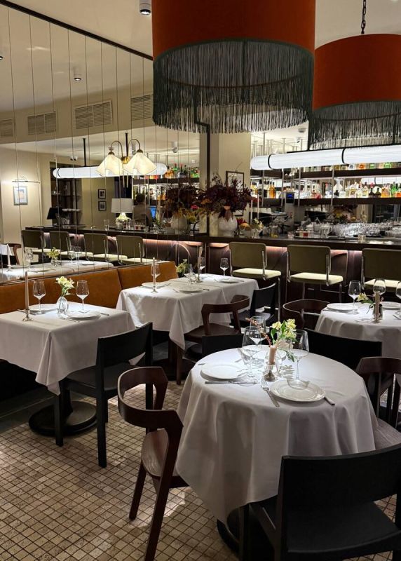 Trompette Bistro: ����������� �� ������ ������� � ����� ������ ������