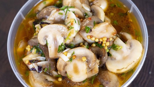 Маринованные шампиньоны: секреты идеальной закуски