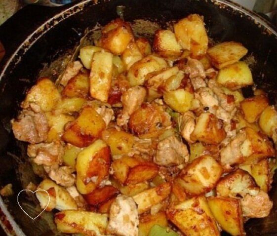 Кулинарное наследие: мясо с картошкой по советскому рецепту