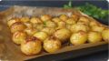 Запеченный картофель в бумаге: быстро и просто!